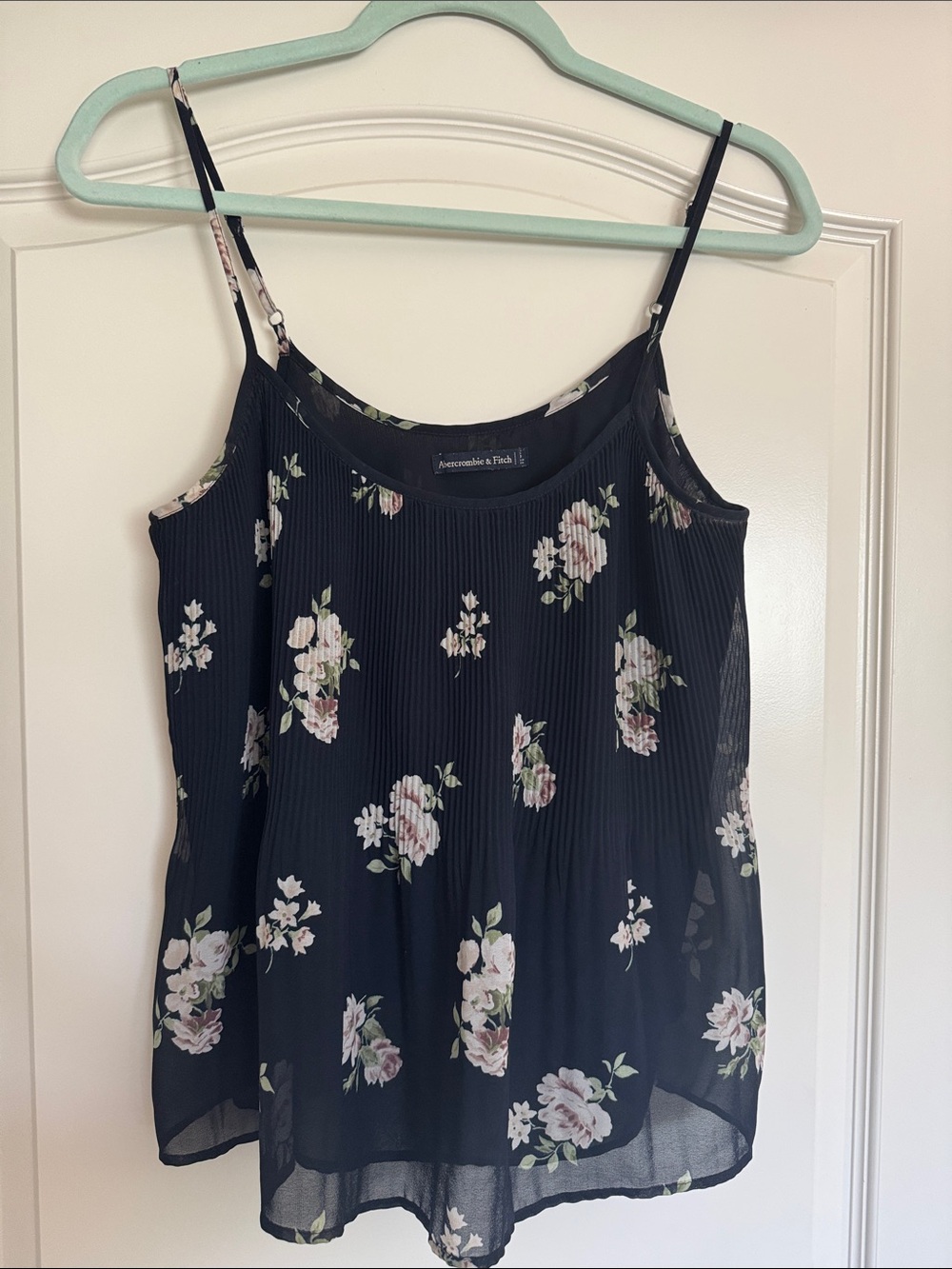 Abercrombie & Fitch Navy Floral Pleated Cami Top Sz S